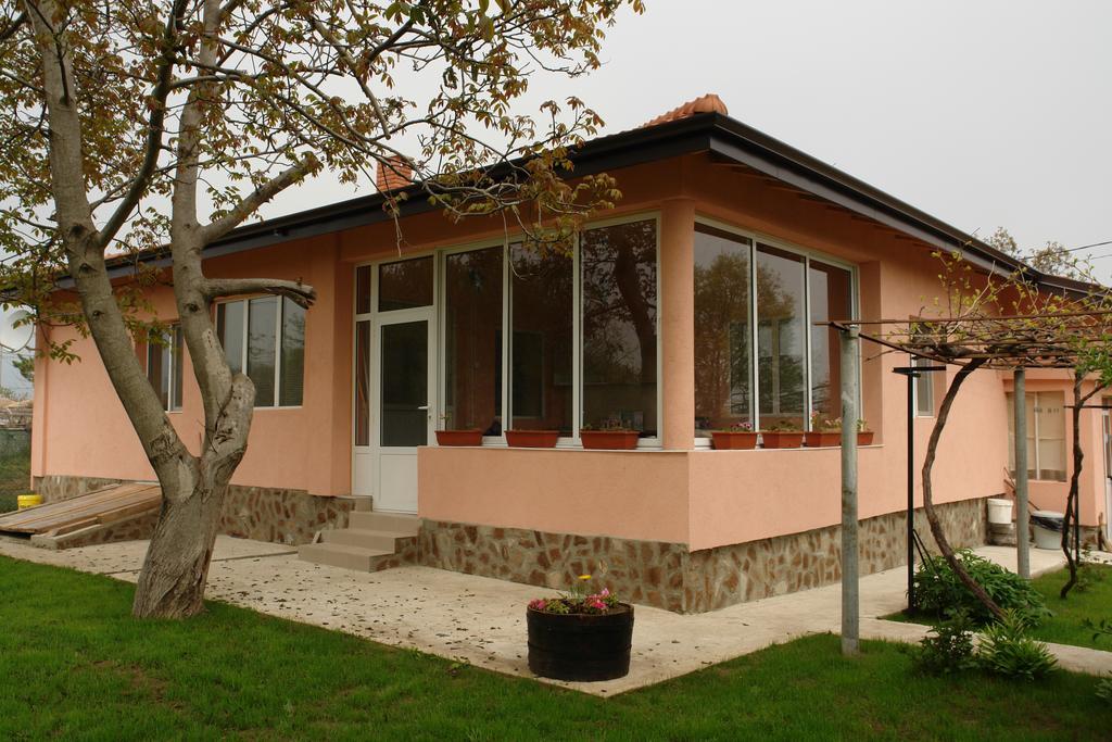 Nadya Holiday Home 克拉佩茨 外观 照片
